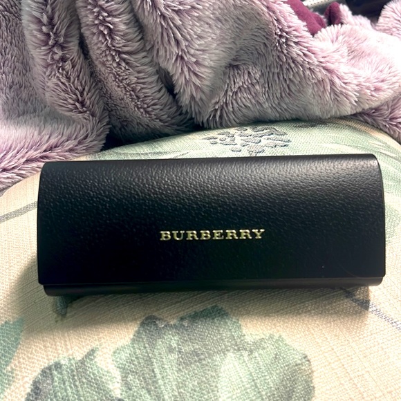 BURBERRY CARAMEL COLOR EYEGLASSES WITH GOLD METAL TEMPLES, CASE & CLEANI… - Picture 12 of 13